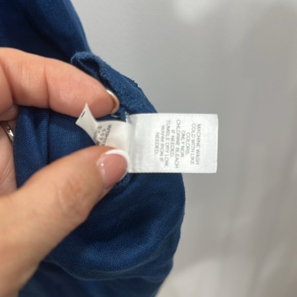 J.Jill Love Linen Blue Button Down Tunic Top Side Tie size large.100% linen - Picture 7 of 10